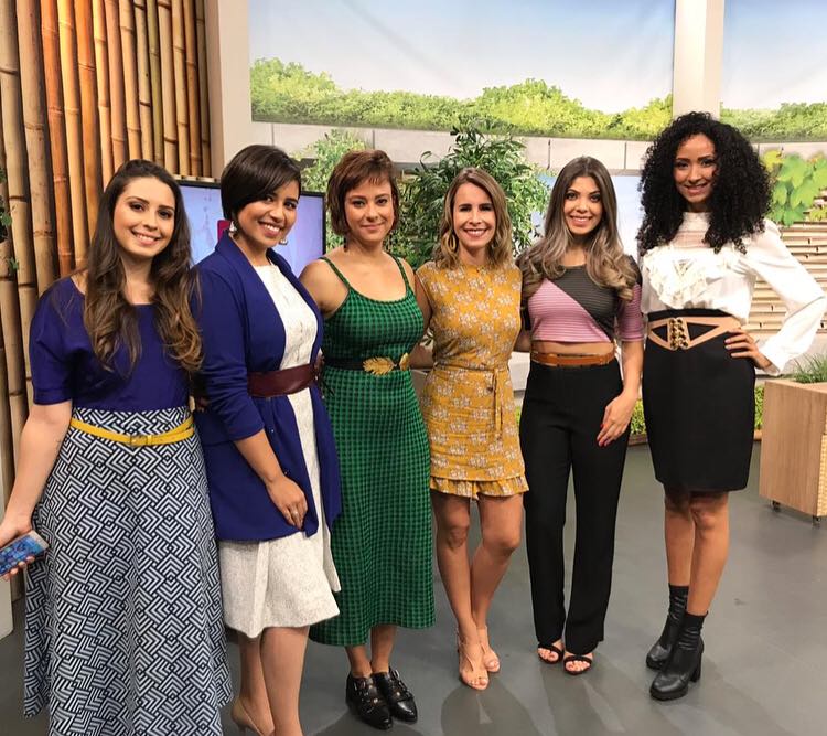 VoceBonita's tweet image. Aprenda a valorizar seu corpo usando os cintos de forma correta com a Coach de estilo, Lu Diniz! 🌸  #vocebonita #estilo #cinto