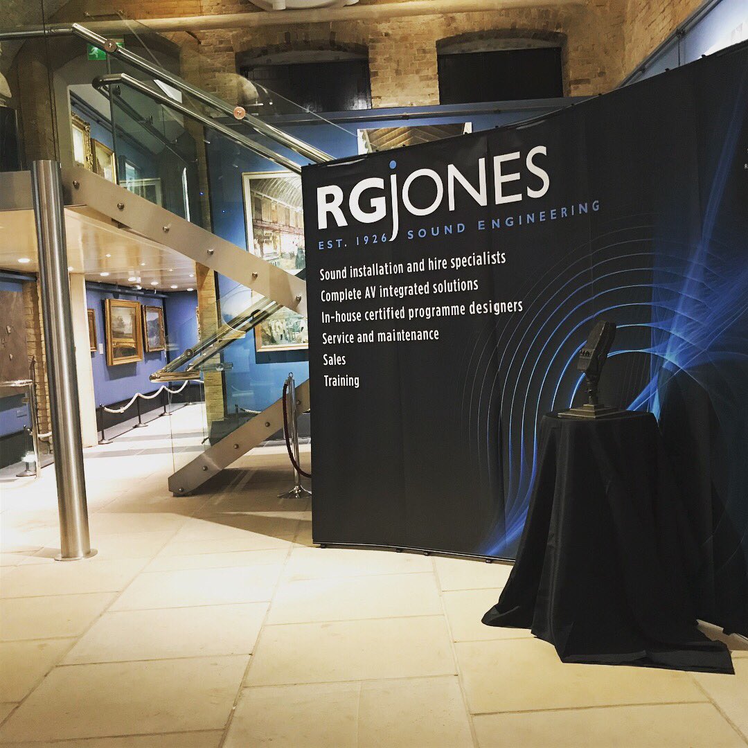 RGJonessoundeng's tweet photo. Incredible event @GuildhallLondon for @TheClinkCharity with @HayfordRhodes - Stunning lights designed by #stevenolan #chromaticevents https://t.co/u9rjQVTKQV