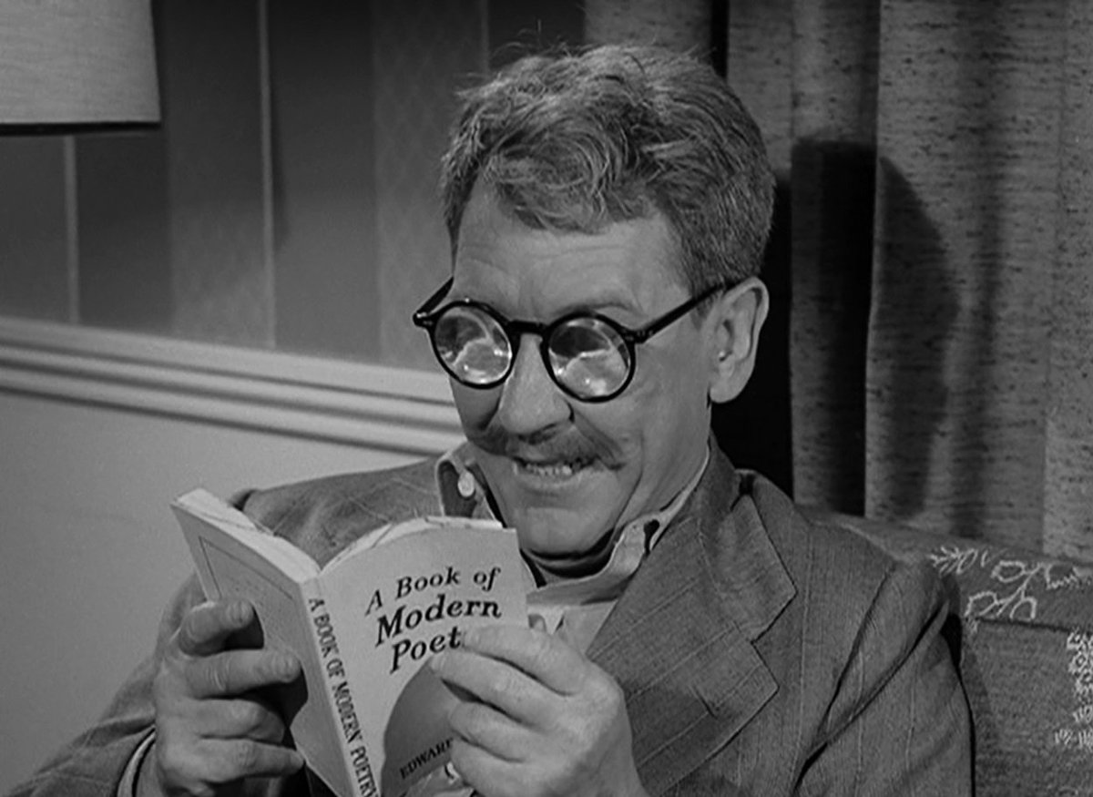 TheNightGallery's tweet photo. "Poetry is the rhythmical creation of beauty in words." -- Edgar Allan Poe

Wishing poetry lovers everywhere a pleasant #NationalPoetryDay! 

One of my favorite volumes: https://t.co/009EStBGQ9 https://t.co/wHdbbtygxq
