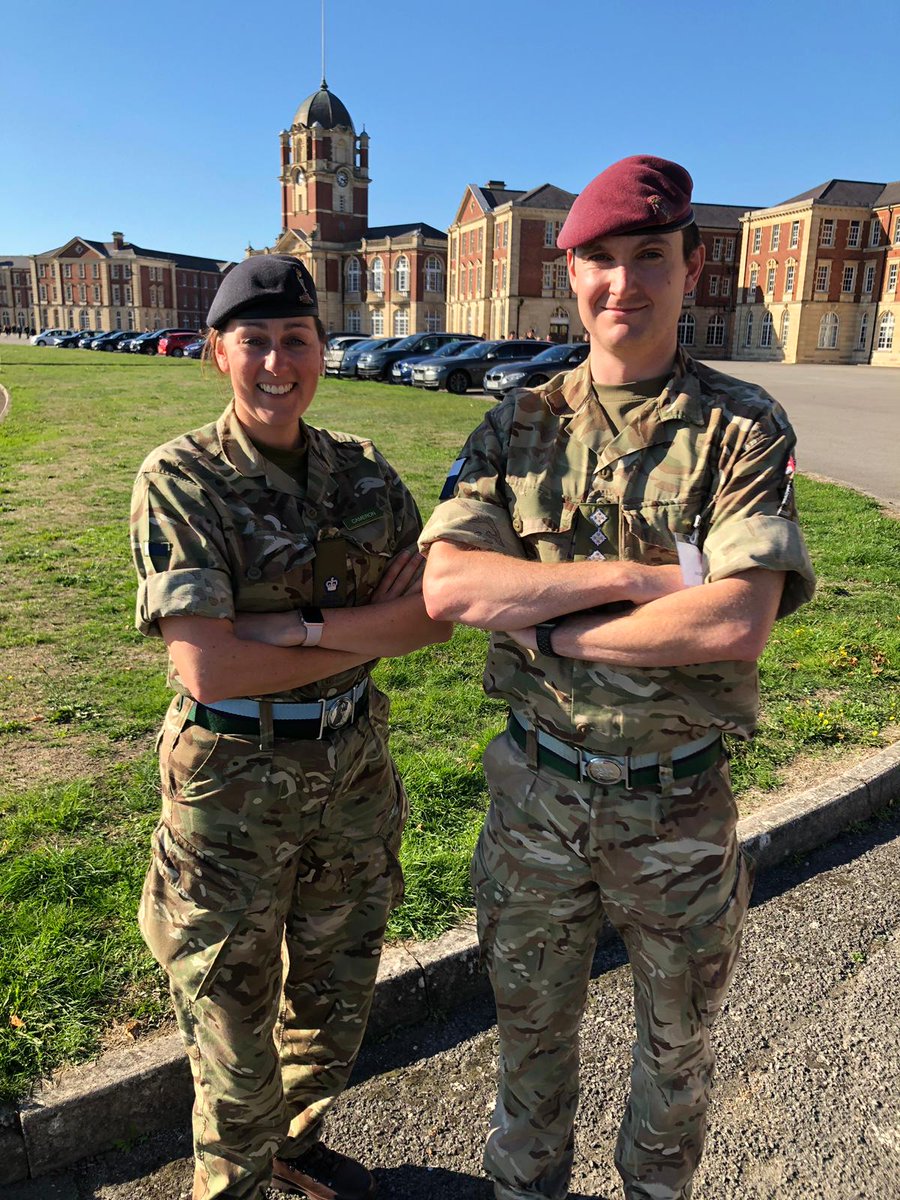 R_Signals's tweet photo. Maj Cameron and Capt Dorling from ATR Pirbright have been at @RMASandhurst today on the #youthleadershipforum where hundreds of school students have been experiencing valuable #leadership training. #education #RMAS @The_Real_McNab @CO_1ATR @BritishArmy https://t.co/RDk8iQxwgR