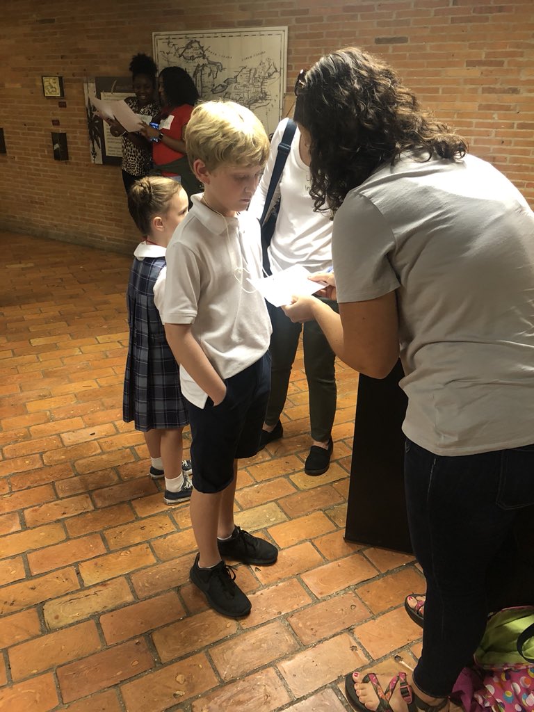 MrsDawson5thMBA's tweet image. Our students experienced what the immigration process at Ellis Island was like. Many passed, but some did not! #learninghandson #PBL @MaryBAustin #AustinInnovators