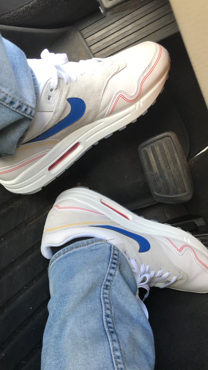 air max 1 pompidou center day