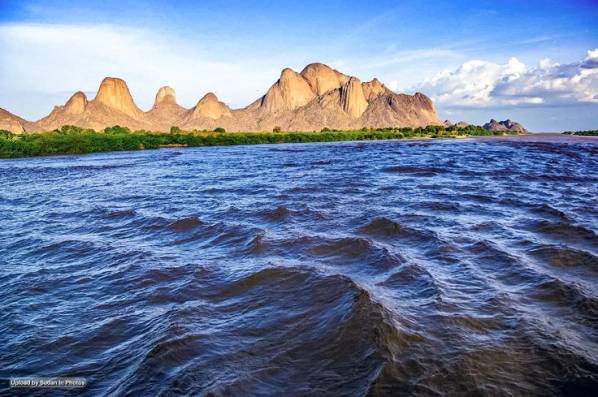 Sarajalilo's tweet image. Save the State of #Kasala -Sudan, from undiagnosed fever ( Chikungunya or Dengue?) 
1)Verification of z cause is a human right.
2)Vector control (mosquito/ environmental health) is an urgent 
priority.
3)blood products are all used today 😩
#Kassala is dying #كسلا__تحتضر