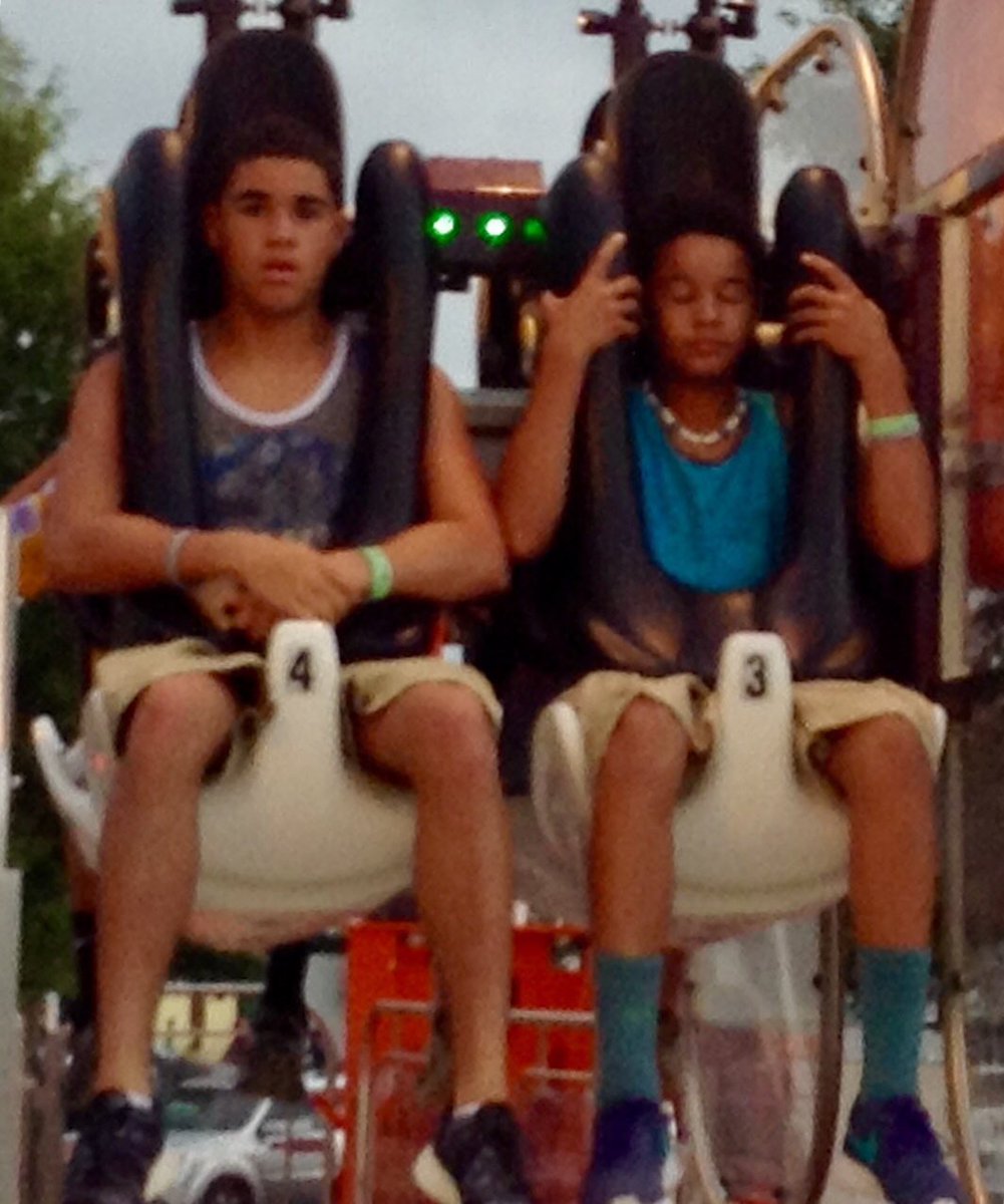 TiptonBryce's tweet photo. Happy birthday @king_mt8 it’s weird that you’re turning 18 it makes me feel old. Enjoy these old pictures love you bro https://t.co/VCpjKdTUi9