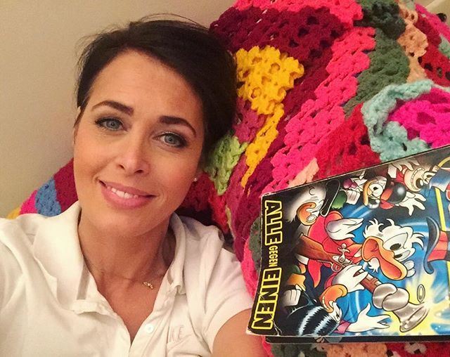 annikadebuhr's tweet photo. #Berlin City Nights. #gabibecker #friends #inspiration #lustigestaschenbuch #lustigerabend #dagobert #duck #annika_de_buhr_moderatorin https://t.co/HhIly7PM0B https://t.co/1ANDQzVAal