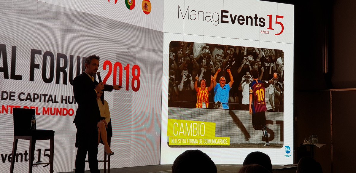 MaxiBlanc's tweet photo. "Nuestra forma de comunicarnos con el mundo cambió" Hay mas gente viendo a Messi desde el celular que con sus propios ojos #comunicacioninterna @PabloFaga #HumanCapitalForum https://t.co/gzOsC4rCku