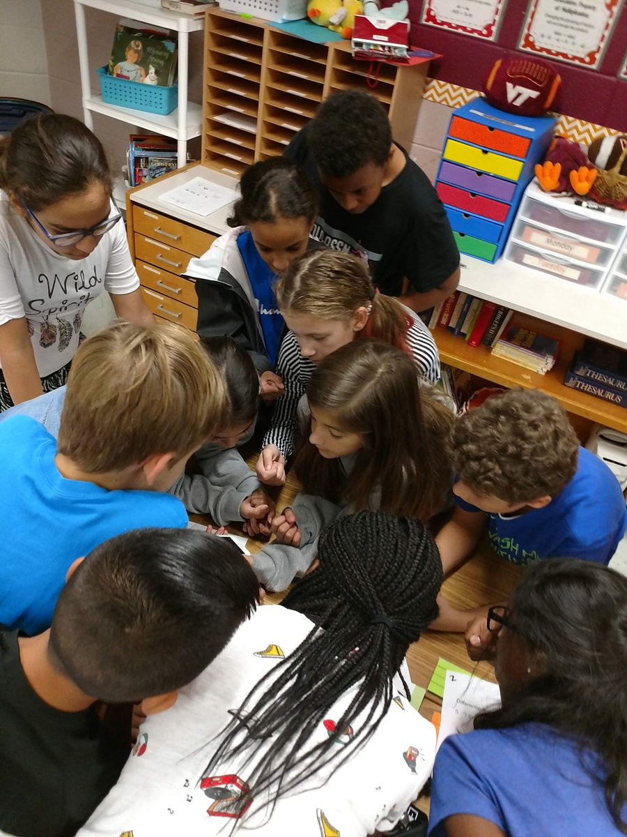 april2599gm's tweet photo. @hokie_teacher6 challenged her students to use all their knowledge about having a growth mindset to solve the clues and unlock the hidden learning about the brain!  @breakoutEDU @FCPSLaneES @nikkikahara #LaneRocks #LanePRIDE https://t.co/kYg2VgtH6T