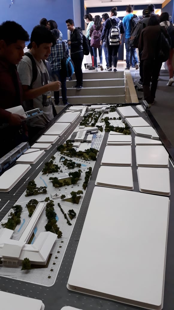 AATunari's tweet photo. Se premio a los ganadores del concurso de fachadas, el acto se realizó en la Facultad de Arquitectura de la @UmssBolOficial, con la participación del Viceministro de Urbanismo y Vivienda, el Gerente General de la AAT (JOCA - MOLINARI) y el Coordinador General de la UTF. https://t.co/n9ORW009Xg