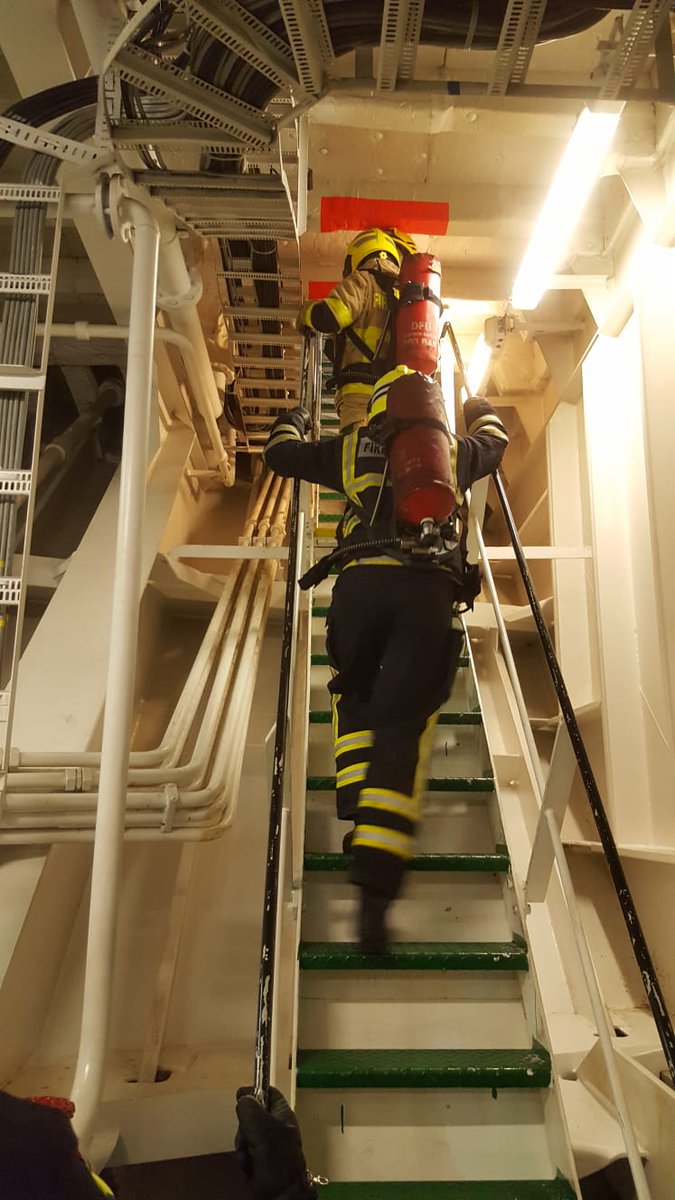 DubFireBrigade's tweet photo. Today is @IMOHQ #WorldMaritimeDay &amp; this week we (DFB/Louth fire) ran a ship &amp; port course for Galway @LimerickFire @CorkCityFire @corkcountyfire Wexford @FireWicklow Louth Donegal fire brigades #Dublin #fire https://t.co/Z2AEOdk3DL