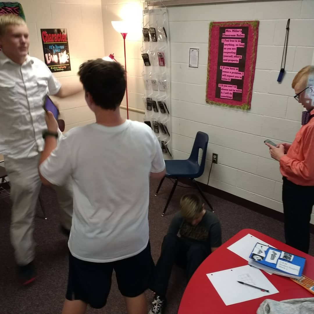 MVMSMiller6's tweet image. #directvariation #rateofchange #mathercise #tlap #MillerMVMath8  @MVMiddle