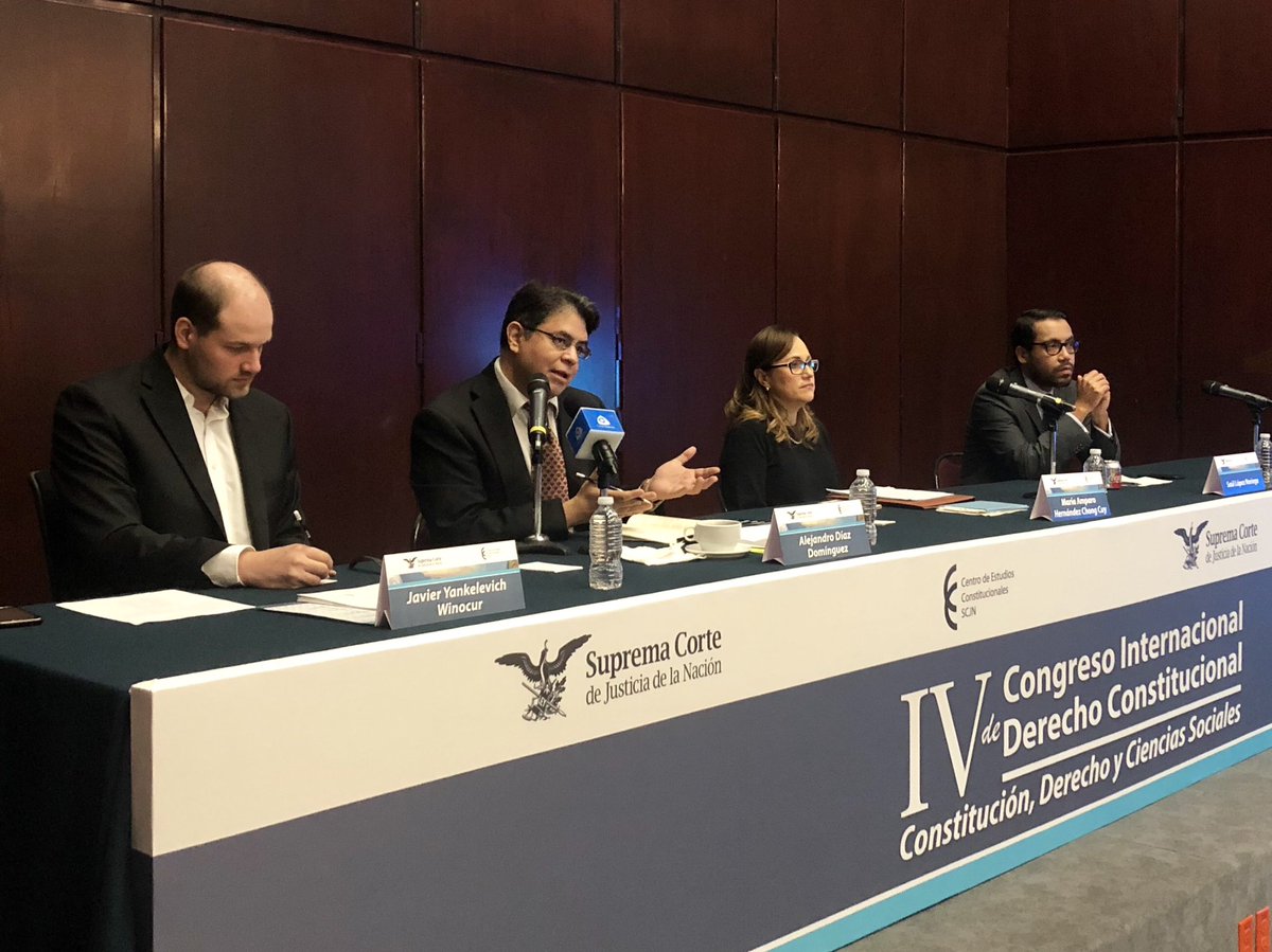 rolarch's tweet photo. El tema de la mesa 4 del IV Congreso Internacional de Derecho Constitucional del #CECSCJN es “¿Cómo toman los tribunales sus decisiones?”. Las personas interesadas pueden seguir la transmisión en el siguiente enlace: https://t.co/e2N8K7HnGU https://t.co/Z74MzXRPww