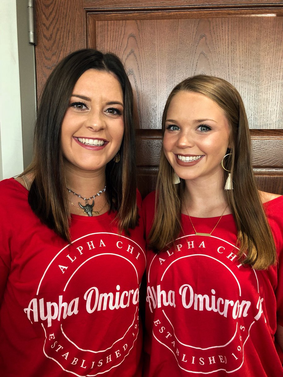 krossky16's tweet photo. #WKUhandsdonthaze18 @AOIIalphachi https://t.co/CW5HIKCDVQ