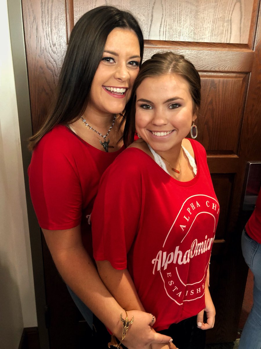 krossky16's tweet photo. #WKUhandsdonthaze18 @AOIIalphachi https://t.co/CW5HIKCDVQ