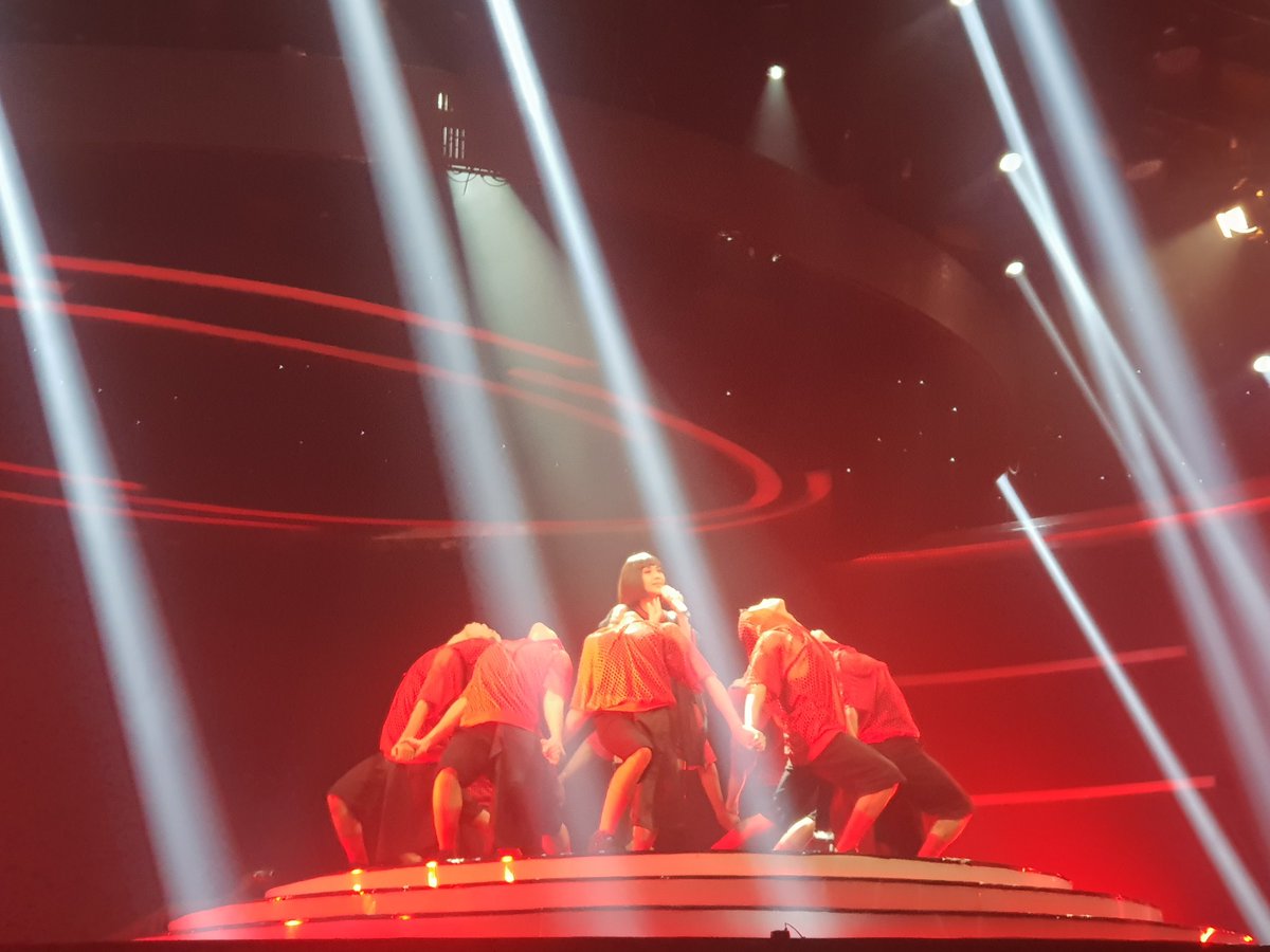 TRANSTV_CORP's tweet photo. I wanna dance tonight! #HUTInsert15 https://t.co/fXydbQGXhk