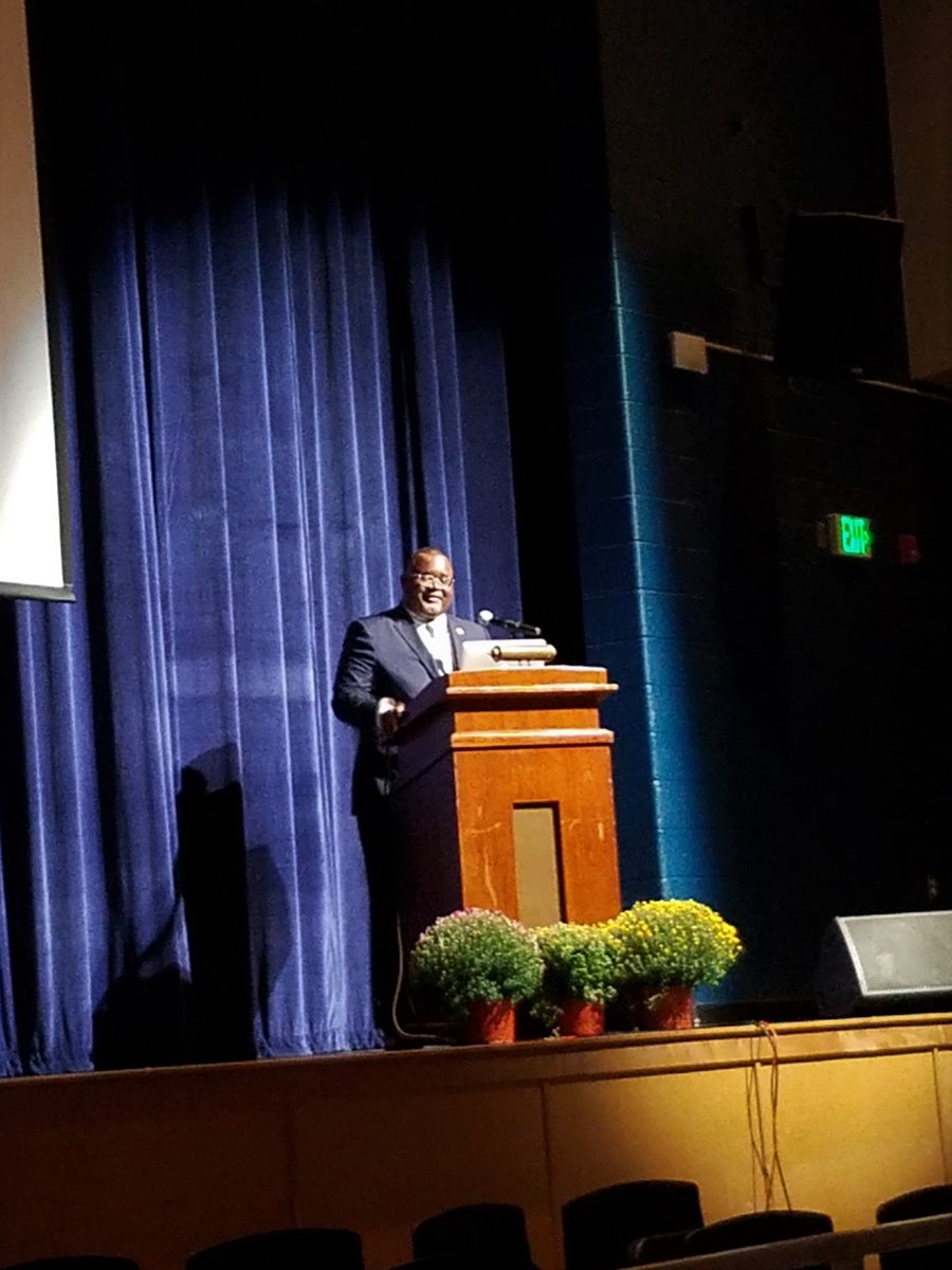 NewJerseyDOE's tweet photo. During his opening remarks, @DrLRepollet stressed the importance of creating a rich culture that promotes student achievement in our schools https://t.co/WJEr0qXlWO