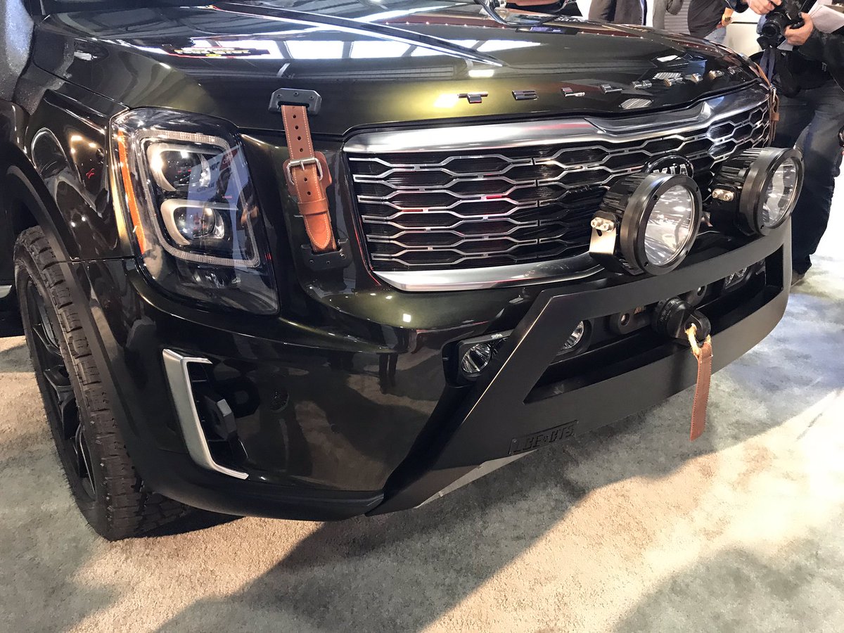 texasautoshow's tweet photo. Check out this slick 2019 @Kia Telluride arriving next spring!  #TexasAutoShow https://t.co/jnXCKDf6TZ