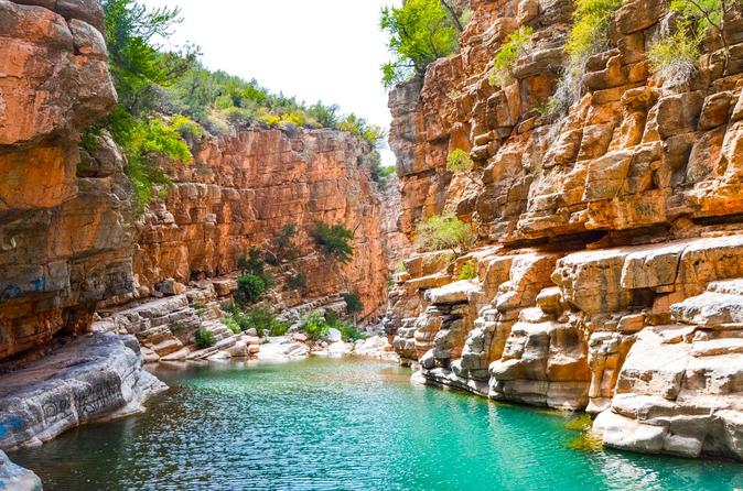 RefiloeShalang's tweet photo. Paradise valley offers a number of graded trails, picnic and braai sites on the bank of the river. Woow, wo does not need fresh air? We all do. Just pay a visit at Paradise Valley.#eng2604 https://t.co/7owNVJqaRY