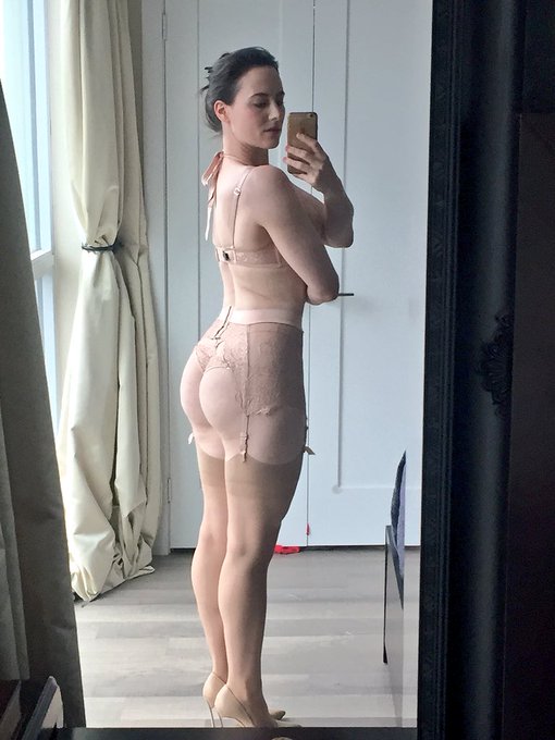 Pale curves and morning light. https://t.co/qCMhY8KVEG