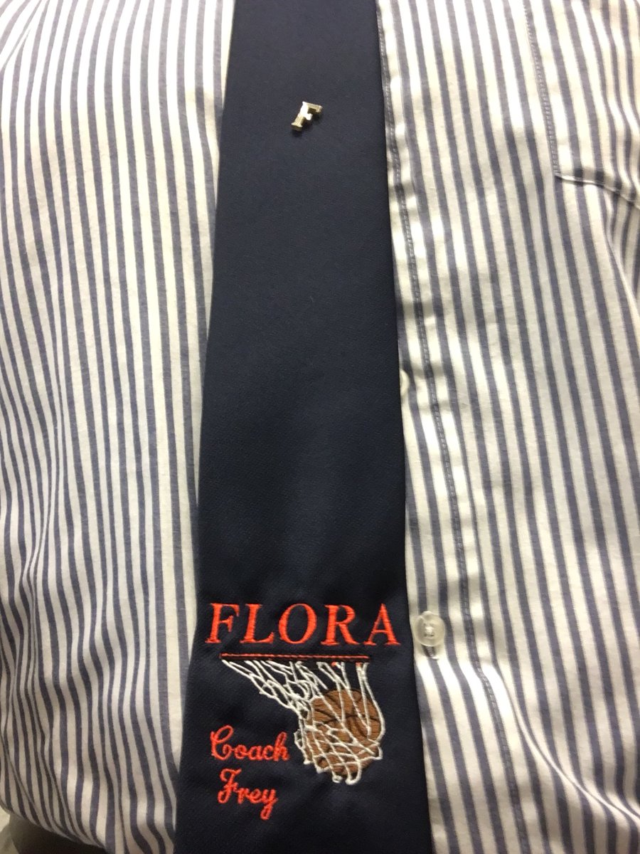 freythemathguy's tweet photo. Retro Day! @twyatt2200 @FloraHighSchool #florawolves https://t.co/6Ev9lSjget