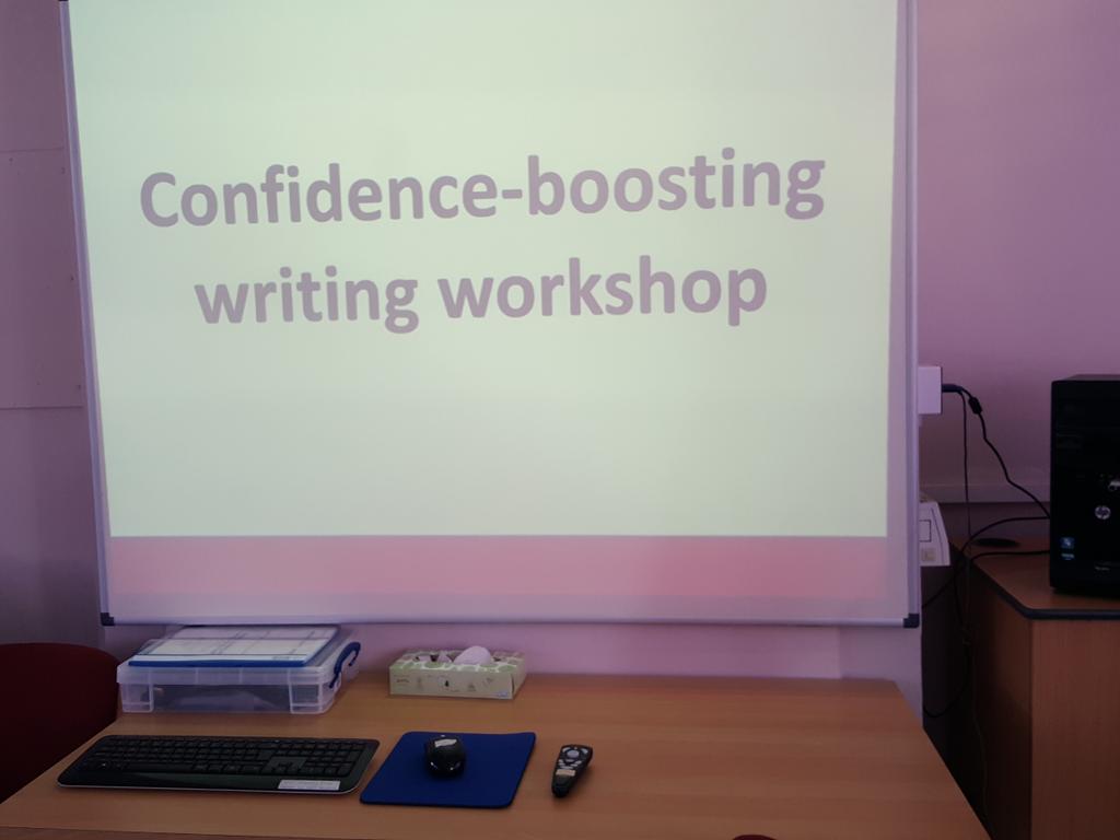 GillPerkinsCopy's tweet photo. Ready to inspire @Guildfordnscc ... music on, notebooks out! #businesswriting #writingtraining #confidence https://t.co/M59nLi27Le