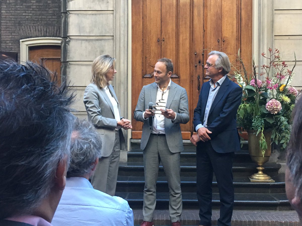 Hoera voor @TomFrantzen en Claus Oussoren. Met <a href="/ProjectPatch22/">Patch22</a> de <a href="/GoudenPiramide/">Gouden Piramide</a> gewonnen!