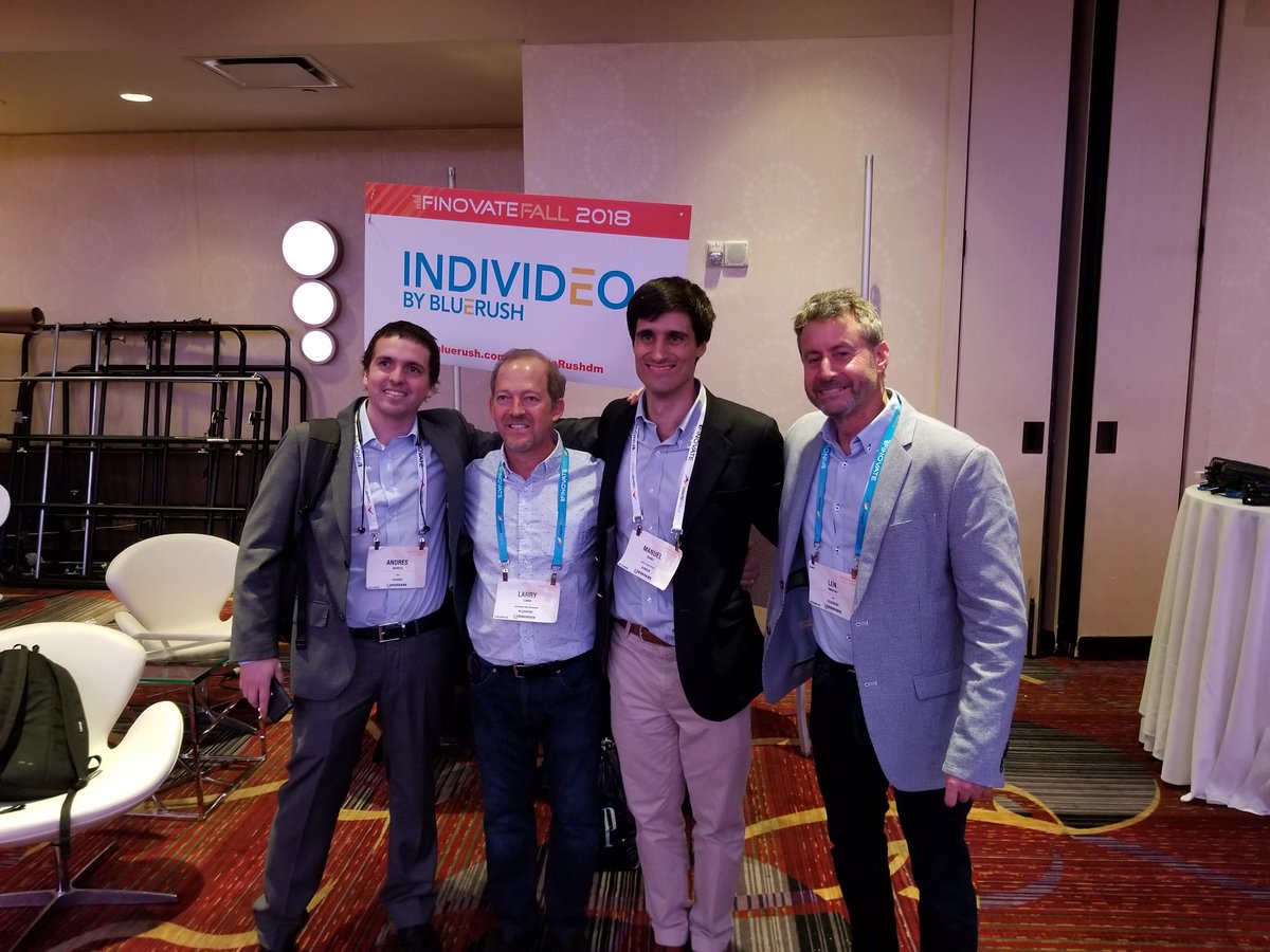 BlueRushdm's tweet photo. Tech conferences are good opportunities for meeting up with great customers &amp; partners like @kunder_cl! ¡Hola a nuestros amigos chilenos! #Finovate #partnerships https://t.co/xwl3Wz3s02