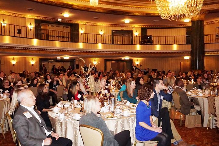 ChicagoMPI's tweet photo. #TBT to Signature Luncheon 2017! The excitement is building as we gear up for SL18! It will be a great day of education, engagement, and making meaningful connections! Tag a friend, or a MPI-CAC member you see in a photo! #MPICAC40 #MeetingProf #EventProfs https://t.co/6qyjBA7dGe