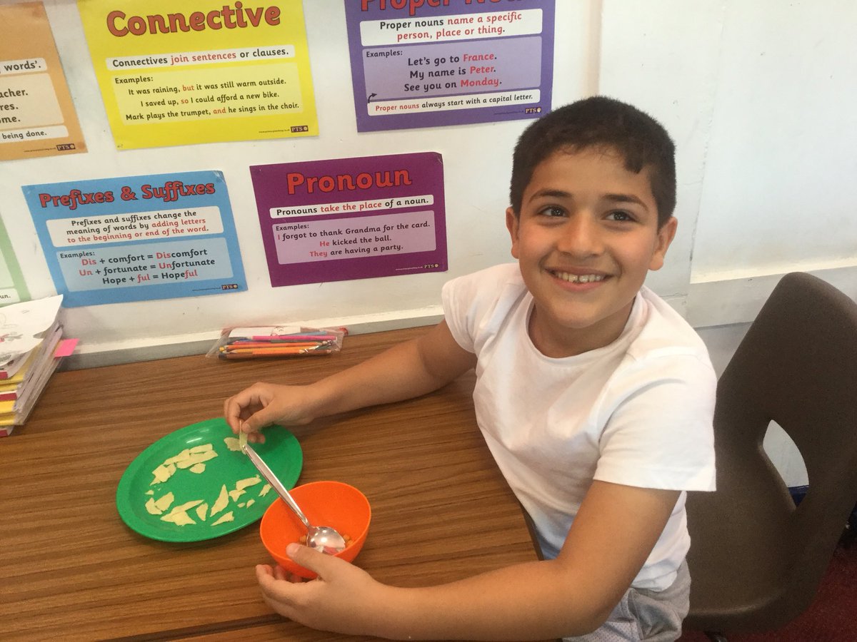 MowmacreHill's tweet photo. Year 5 loved sampling homemade chana masala today! #ASHAday #tastesofindia #zest https://t.co/EQ3H8SdX18