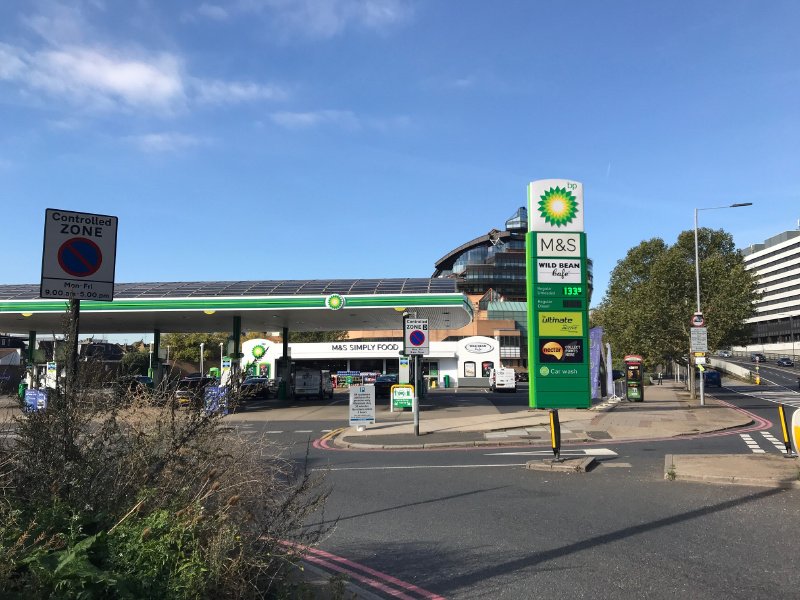 bp_UK's tweet photo. We've just installed #Voltaware electricity monitoring sensors at our #Hammersmith station. The technology will enable the station to track and optimize energy consumption https://t.co/799pQzyxsy https://t.co/JPKLRaiGF9