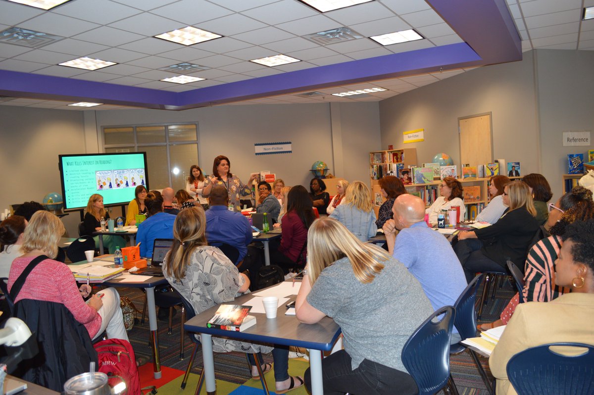 Oakdale Elementary (@oakdaleelement) on Twitter photo Reading Leaders (TCS literacy coaches and librarians) seek to inspire our current students for the future. READ MORE! <a href="/TCSBoardofEd/">T๐S Board of Ed</a> <a href="/Alabama_Reading/">ARI / The Alabama Reading Initiative, ALSDE</a> #tuscaloosareads #tcslearns #tcsreads Reading Leaders (TCS literacy coaches and librarians) seek to inspire our current students for the future. READ MORE! <a href="/TCSBoardofEd/">T๐S Board of Ed</a> <a href="/Alabama_Reading/">ARI / The Alabama Reading Initiative, ALSDE</a> #tuscaloosareads #tcslearns #tcsreads