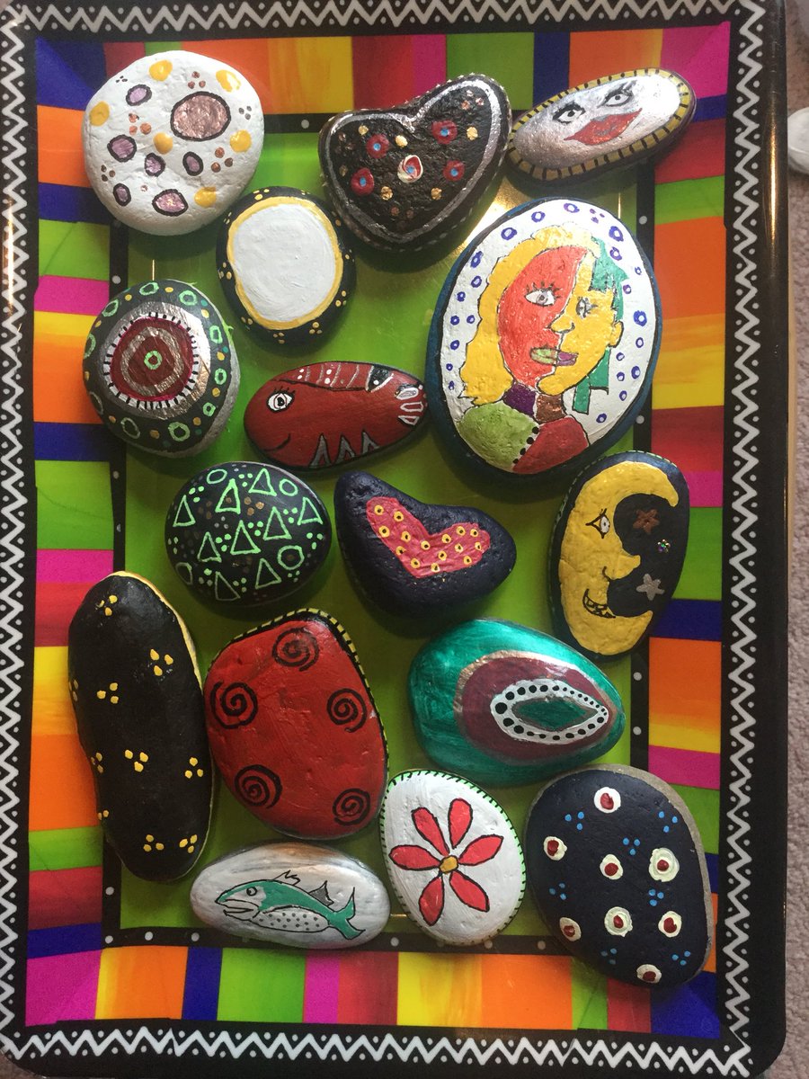 Ladystep's tweet image. I’m painting rocks. It’s a lot more f fun!