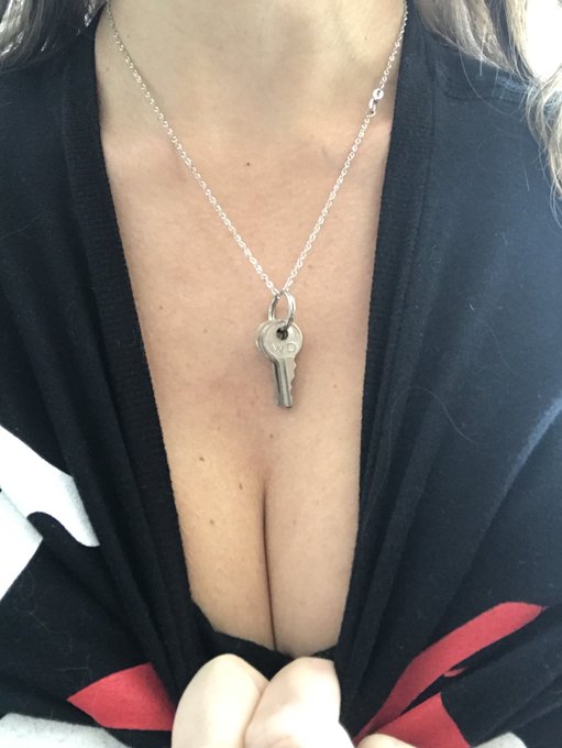 Wonder if my chastity keys will set off the TSA machine as I go through the check. https://t.co/AeOc<a href="/tag/bbc"class="tags"><span>#bbc</span></a><a href="/tag/spit"class="tags"><span>#spit</span></a>