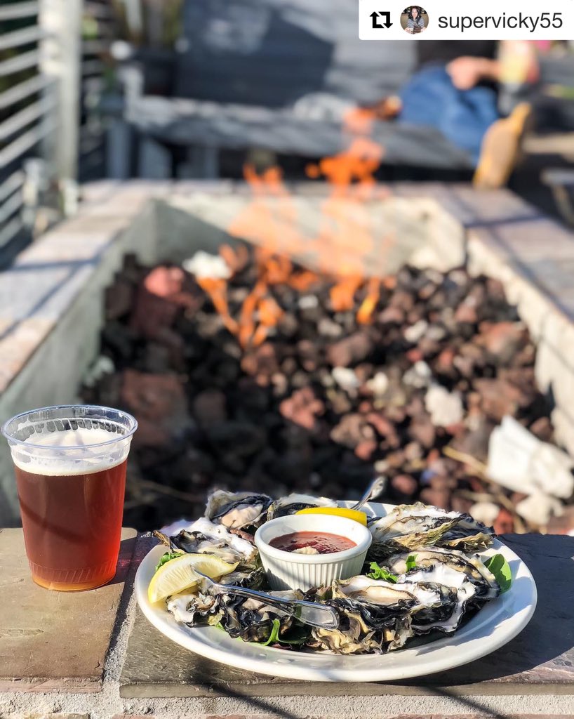 TheMBDistillery's tweet photo. We'll see you next time! 👌🍺🔥 @supervicky55
・・・
Saying goodbye to Cali the right way #IllBeBack #HalfMoonBay #Foodie #mossbeachdistillery #patio #patiolife #patios #patiodining #patiogoals #patiobar #patiovibes #restaurant #restaurants #seafood #seafoodlover #repost https://t.co/cLqNAUxFML