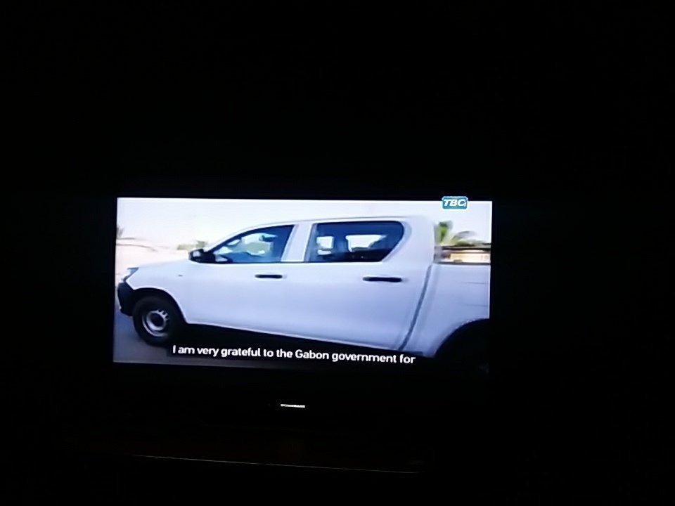 PALPHONCE's tweet photo. Jaman wale wenzangu na mm 2nao2mia kisimbuz cha @DStv 2jiulize hiz #LocalChannels ndio wamefut kbs??? Wame2achia #TBC1 peke yake kweeel. Hv nayo c moja ya Local channels? #UhuruWaKupataHabari #LocalChannelsNiMuhm @SuphianJuma @MarekaMalili @hildanewton171 @KennedyMmari @Kiganyi_ https://t.co/9KUPuTvcbn