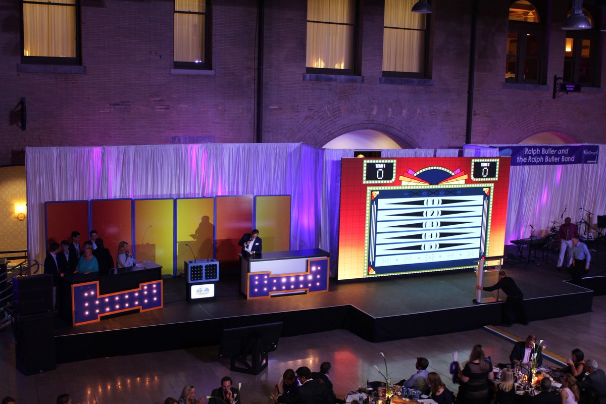 SwitchSTL's tweet photo. This month we had the honor of producing elements for the Back to School with Joe Buck Celebrity Event benefitting KidSmart. #switchdidthis #becauseswitch https://t.co/QnrZuptQJN
