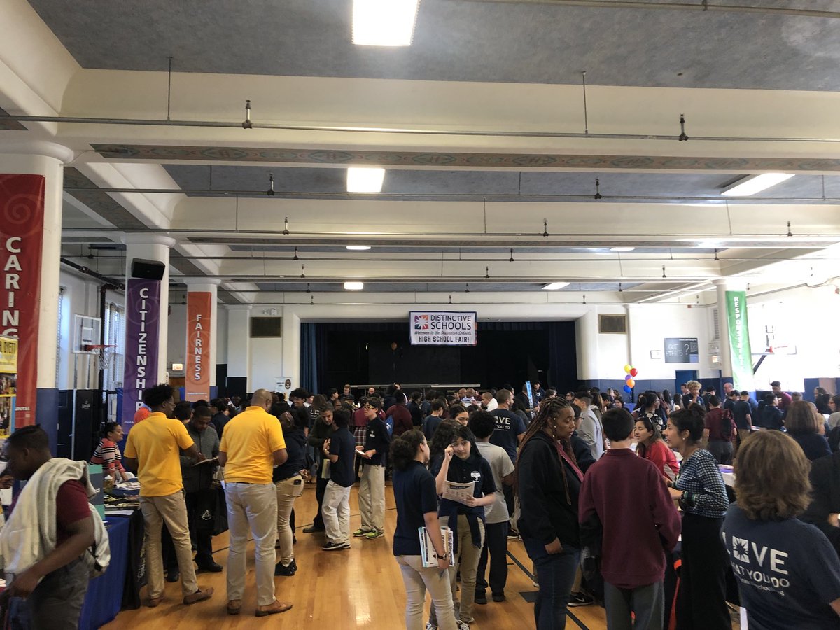 jbarraza141's tweet photo. @Distinctive_Edu 8th graders attending the HS Fair! Such positive energy in the room as they plan the next phase in their journey! #WeAreDistictive #ALLin. TY to all who planned this important event and for the HS reps! https://t.co/HxaRSoSvXT