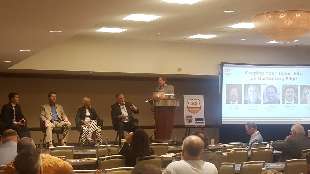 AGLMediaGrp's tweet photo. Scott Krause of @NATEsafety moderates our next panel here at #AGLKC: Keeping you tower site on the cutting edge. #AGLSummits https://t.co/4JOj4Jg271