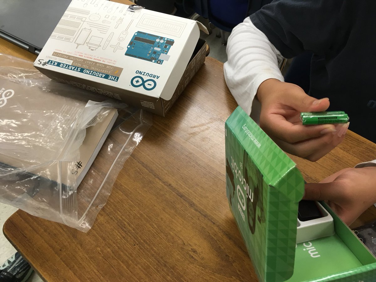 wallteaches's tweet photo. Unpacking goodies for our makerspace and coding club! @DavidLewisPS @pranita_sreeky https://t.co/7URa98QLIG