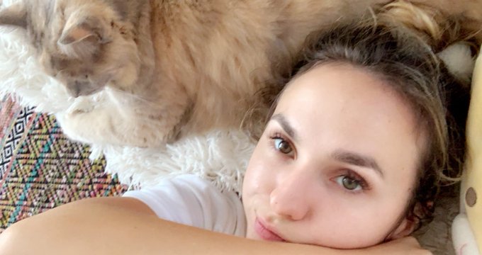 I have to take Peach to the vet today and I hate it 🤞🏼🤞🏼🤞🏼 https://t.co/01amZxSBTn