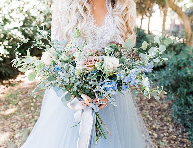 sentimentalwed's tweet image. Thursday Inspiration: Blue Musical Wedding Shoot sentimentalweddings.com/2018/09/27/thu…
