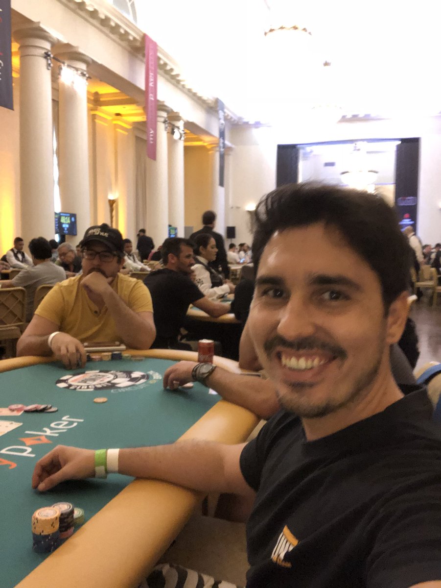 G_Chenaud's tweet photo. Valendo dia 1 do Main Event WSOP-Rio π evento mais bonito que joguei na vida. ParabΓ©ns aos envolvidos πππ
Bora lΓ‘ em busca do nosso tΓtulo!
Conto com a torcida de vocΓͺs πβ‘οΈ
#WSOPBrasil π§π·
#LineUPpoker ππ
#BrasilPokerLive https://t.co/8qnpI227Ae