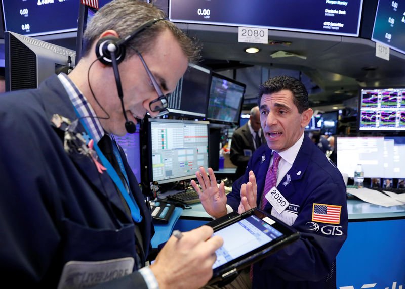 TruthersMedia's tweet image. Futures edge higher as Fed's move digested; Apple gains #Apple #digested #Edge #Fed&amp;amp;#039s #futures #gains #higher #move newsontrading.com/?p=4844