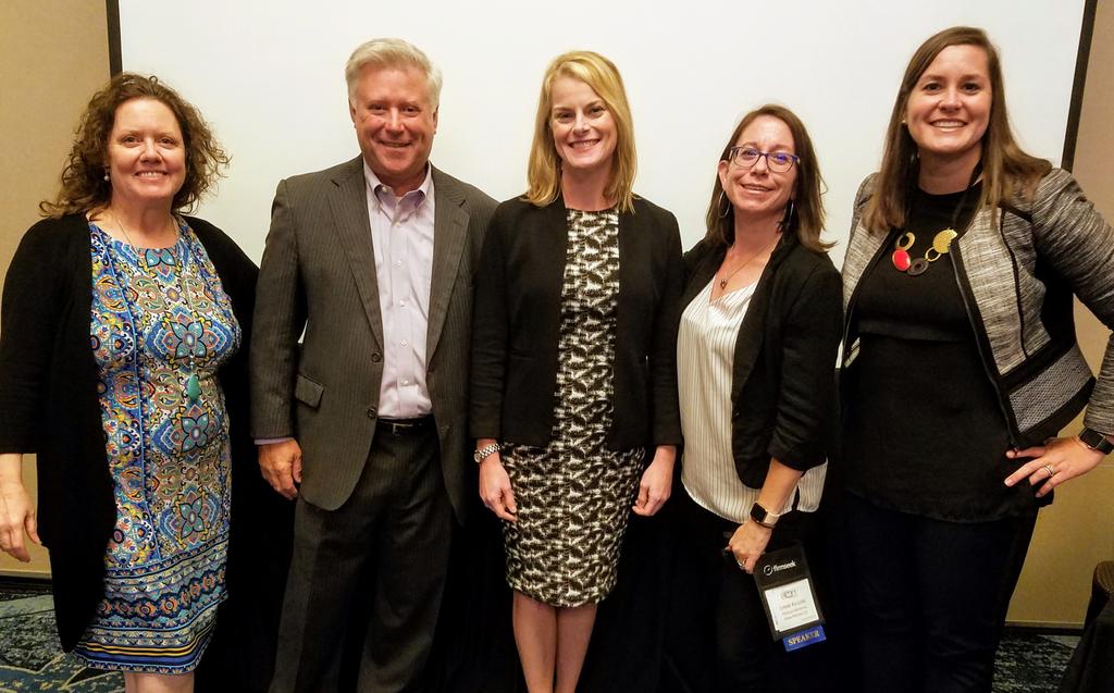 emilybates2's tweet photo. Special thanks to @DaveWhitesideCF for putting together fantastic panel of #BusinessDeveloment colleagues to discuss #CompetitiveIntelligence at #LMASE18 @slshinrichs @annerreavis @lynnekilgore1 https://t.co/CTCBaEvRMy
