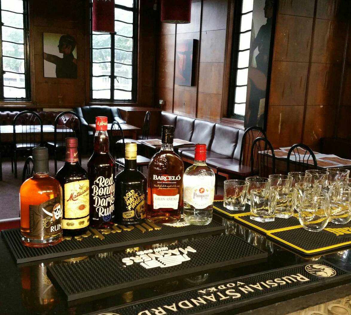 Theshipandmitre's tweet photo. Just under an hour and half to go until the doors open for our Rum Tasting night tonight. Room set up ready to go, glasses & Rums out, limes cut. Just one thing missing... the customers. Latecomers to walk the plank aaargh! #RumTasting #RumNight #PiratesLife https://t.co/j0G94f4ibw