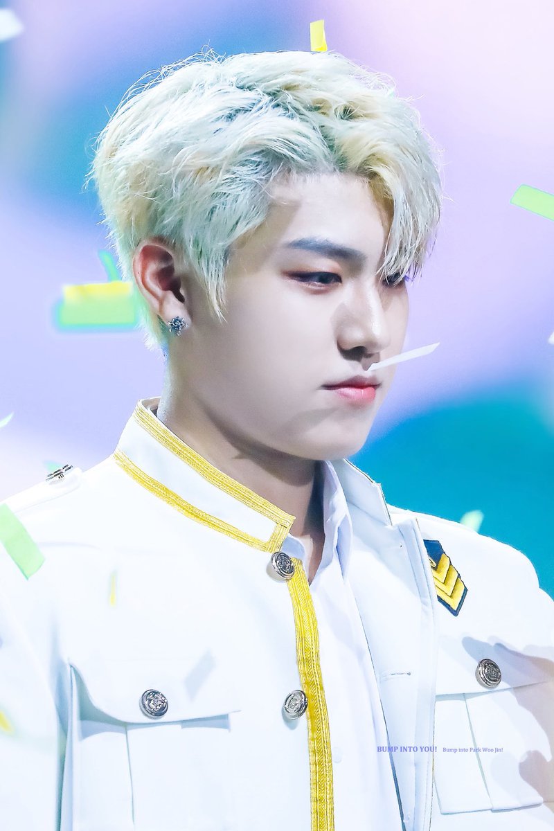 woojin pics 🐯 tweet media