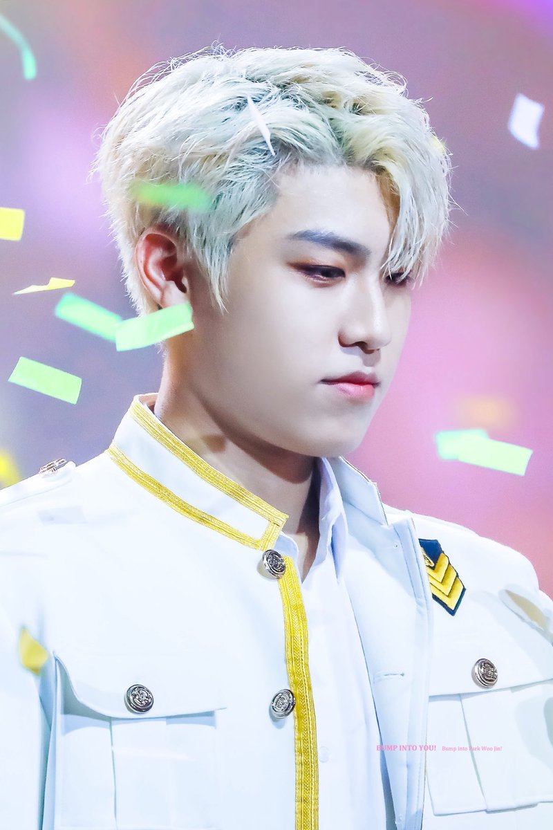 woojin pics 🐯 tweet media