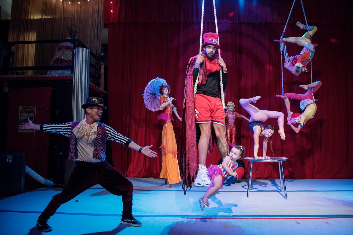 JaValeMcGee's tweet image. Daddy Daughter Day with @espn and @samalipour 📸 @melissalyttle 
@lepetitcirqueofficial