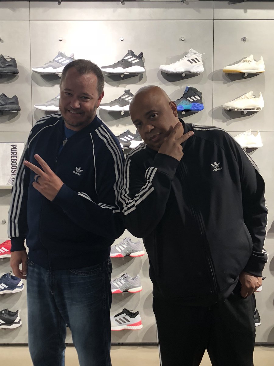 stvharris33's tweet image. Thank you #SalesforceLightningPlatform for an awesome experience shopping with @RevRunWisdom this morning @adidas! @SalesforceforIT