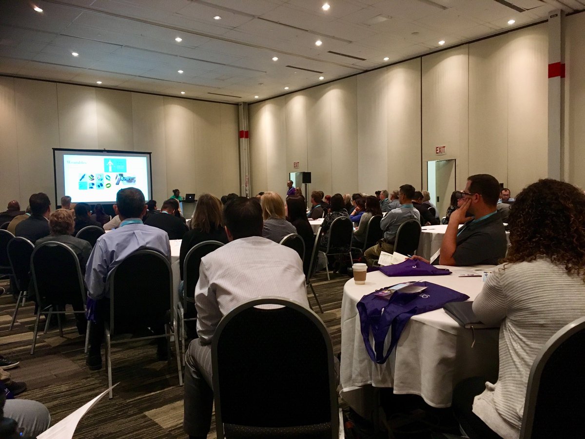 YuliaPovieriena's tweet photo. ⁦⁦@doctorchandi⁩ talk on medical apps @OntarioEMRs is very popular today.  This is my second time attending it and I am still learning lots of new things! Great job Dr. Chandrasena! #OMDESC18 https://t.co/O8sJP7bv2s