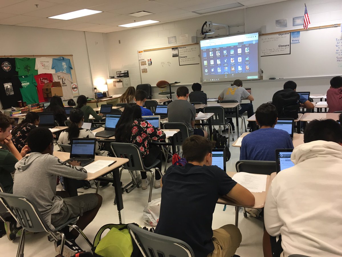 Using our chrome books for online and in class assessment #gettingour$worth